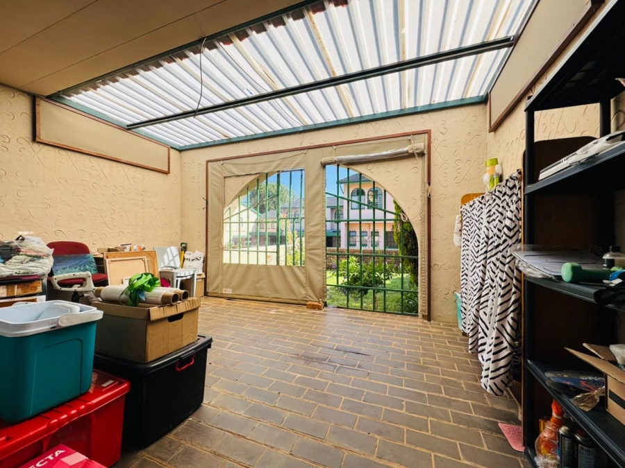 3 Bedroom Property for Sale in Sinoville Gauteng