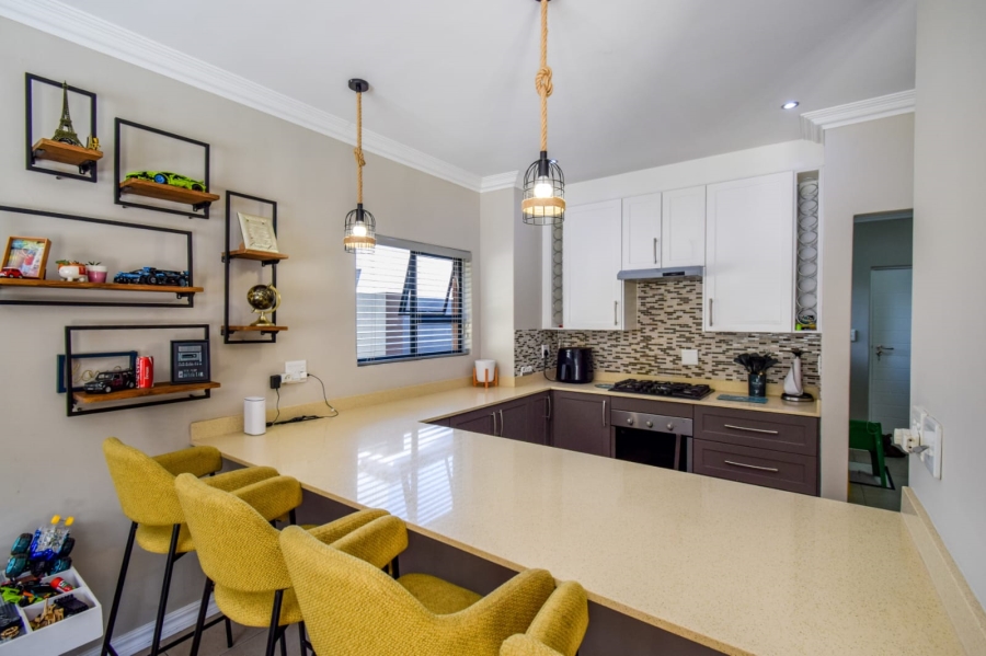 3 Bedroom Property for Sale in Midstream Meadows Gauteng