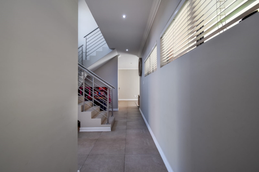 3 Bedroom Property for Sale in Midstream Meadows Gauteng