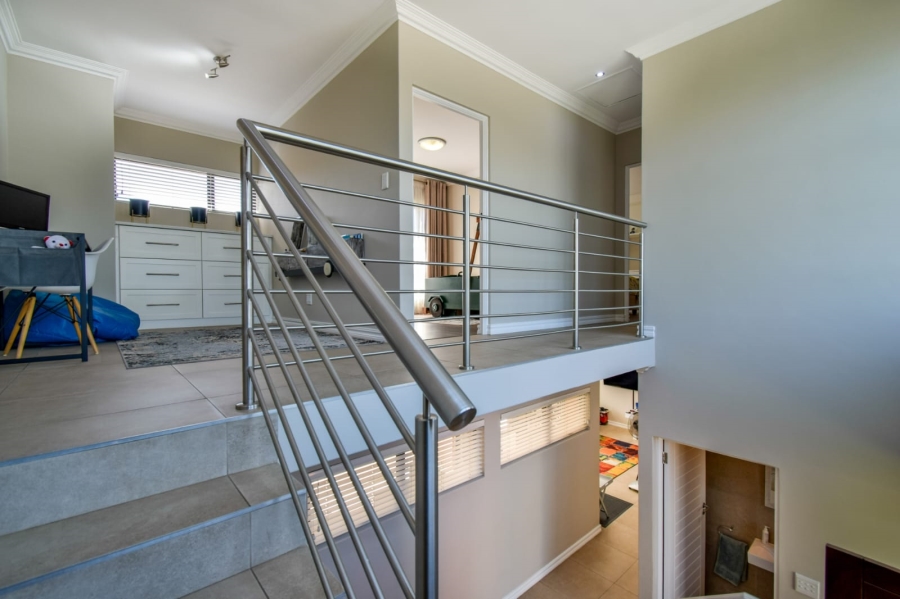 3 Bedroom Property for Sale in Midstream Meadows Gauteng