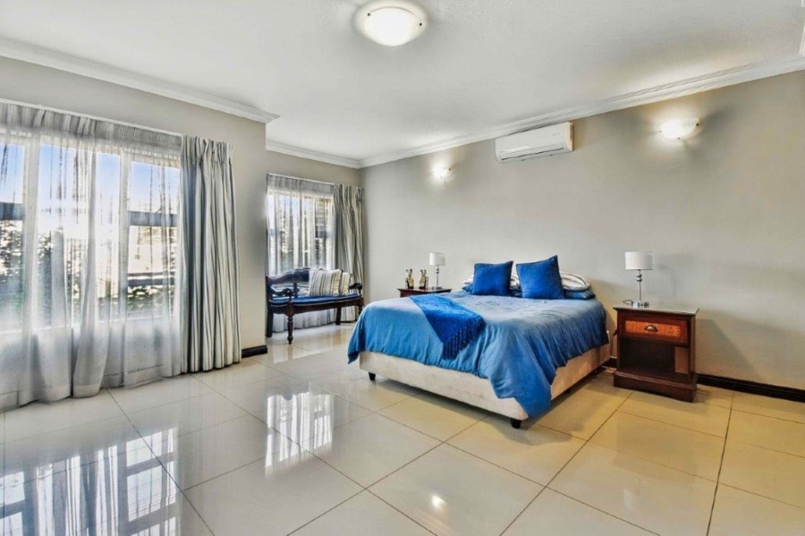 5 Bedroom Property for Sale in Zambezi Country Estate Gauteng