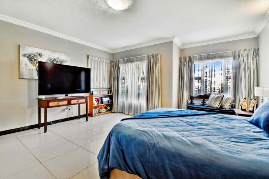 5 Bedroom Property for Sale in Zambezi Country Estate Gauteng