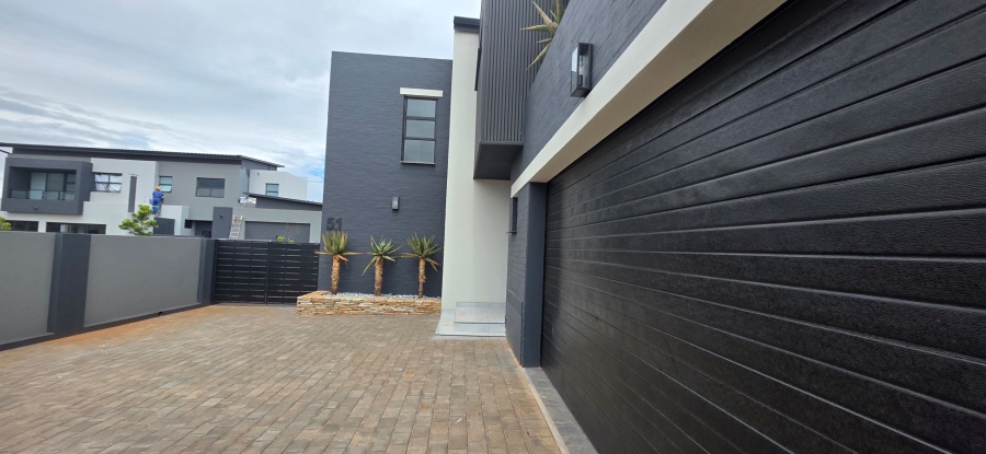 4 Bedroom Property for Sale in Fountainbrook Estate Gauteng