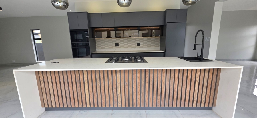 4 Bedroom Property for Sale in Fountainbrook Estate Gauteng