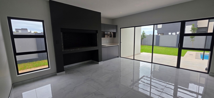 4 Bedroom Property for Sale in Fountainbrook Estate Gauteng