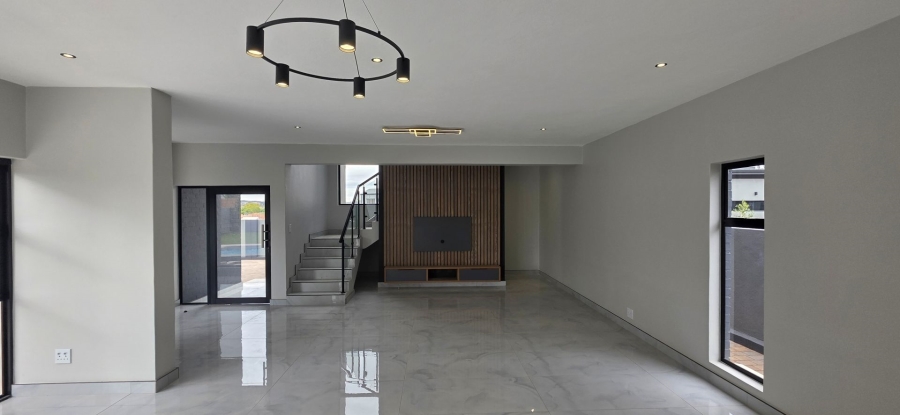 4 Bedroom Property for Sale in Fountainbrook Estate Gauteng