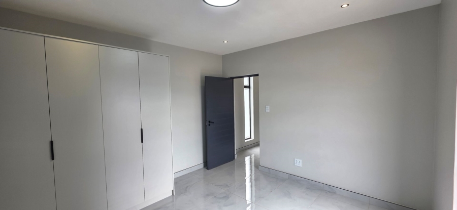 4 Bedroom Property for Sale in Fountainbrook Estate Gauteng