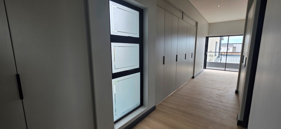 4 Bedroom Property for Sale in Fountainbrook Estate Gauteng