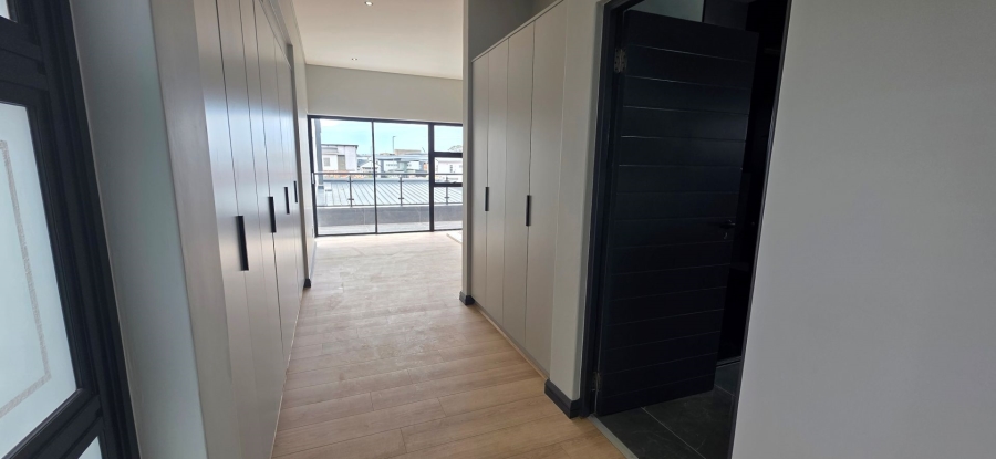 4 Bedroom Property for Sale in Fountainbrook Estate Gauteng