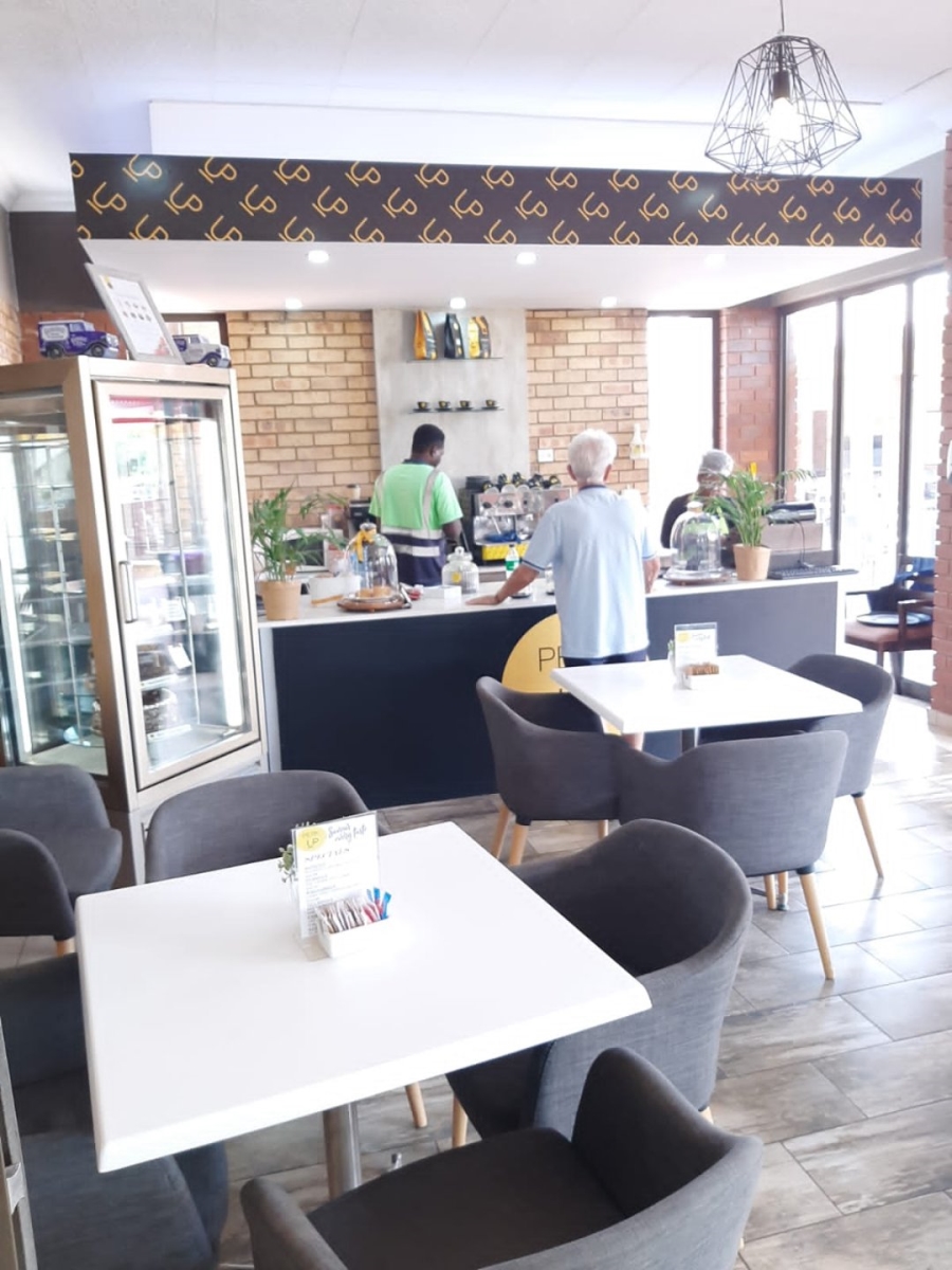 1 Bedroom Property for Sale in Montana Tuine Gauteng