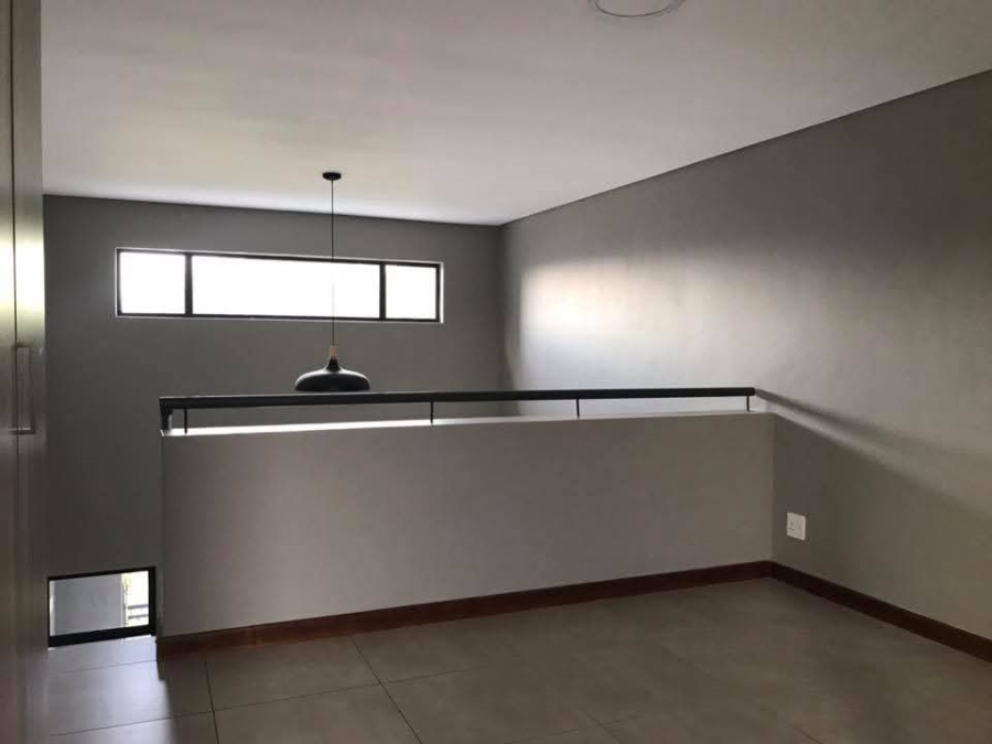 1 Bedroom Property for Sale in Montana Gauteng