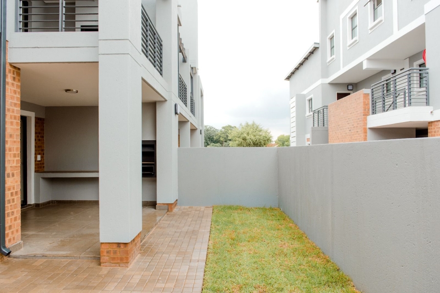 2 Bedroom Property for Sale in Montana Gauteng