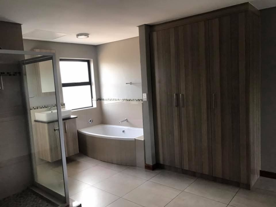 1 Bedroom Property for Sale in Montana Gauteng