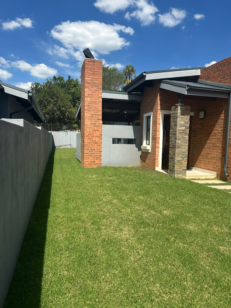 2 Bedroom Property for Sale in Montana Gauteng