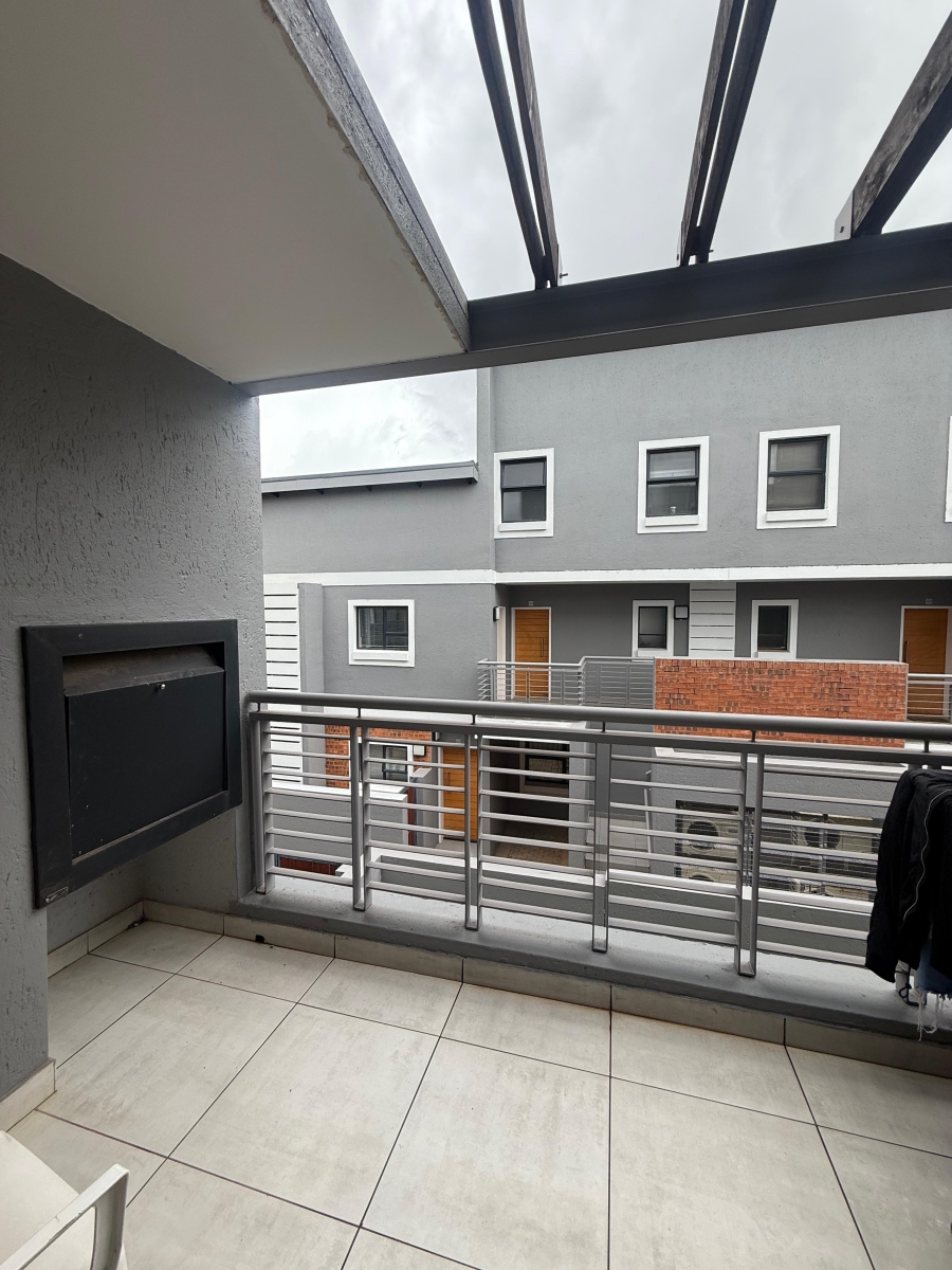 1 Bedroom Property for Sale in Montana Gauteng