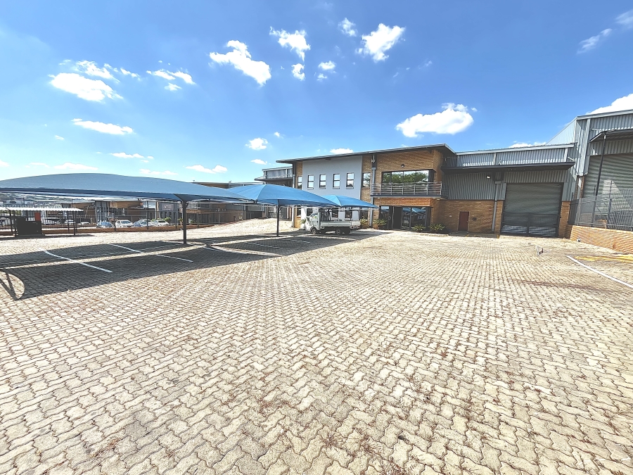 To Let commercial Property for Rent in North Riding Gauteng