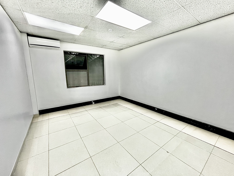 To Let commercial Property for Rent in North Riding Gauteng