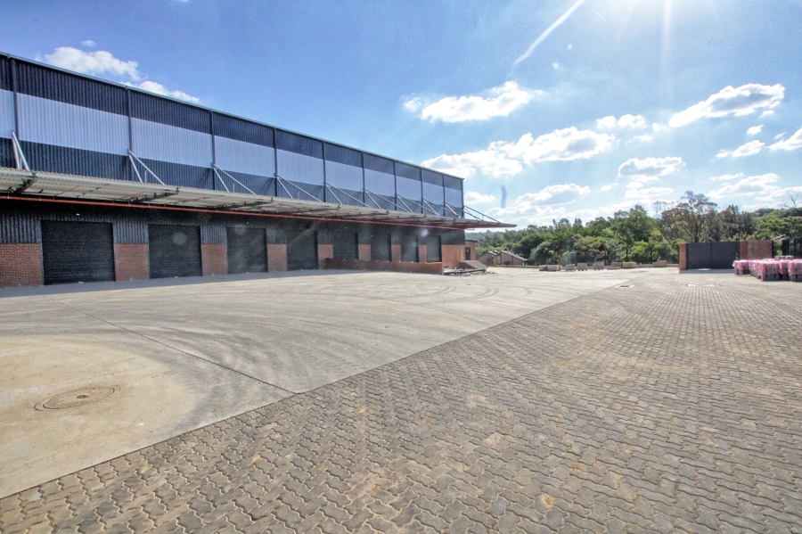 To Let commercial Property for Rent in North Riding Gauteng