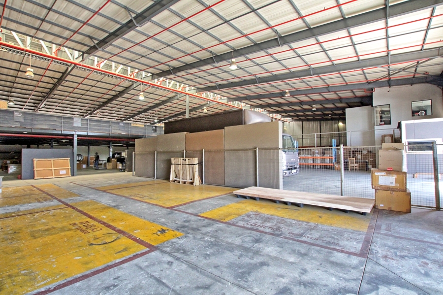 To Let commercial Property for Rent in Hoogland Gauteng