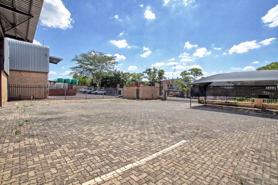 To Let commercial Property for Rent in Hoogland Gauteng
