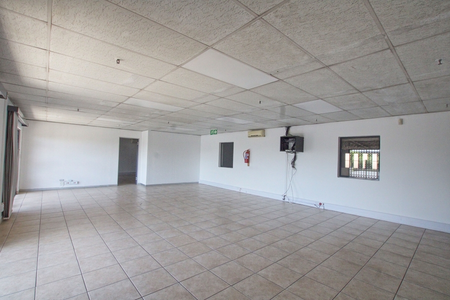 To Let commercial Property for Rent in Hoogland Gauteng