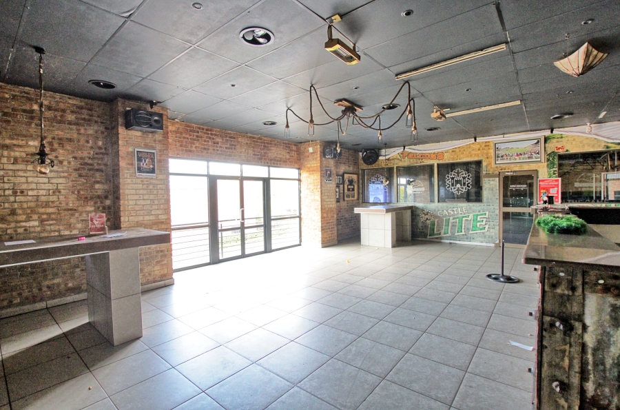 To Let commercial Property for Rent in Hoogland Gauteng