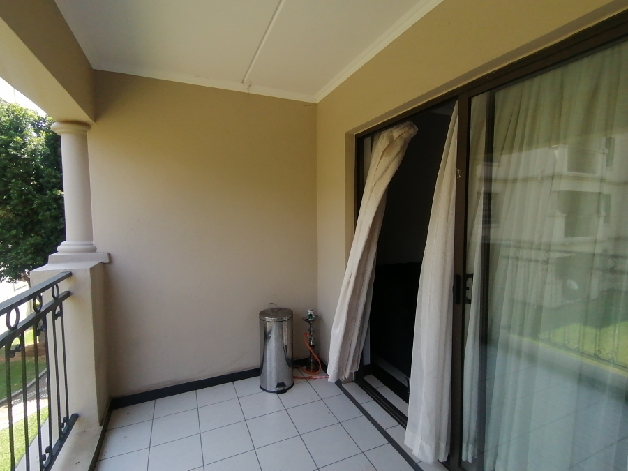 1 Bedroom Property for Sale in Noordwyk Gauteng