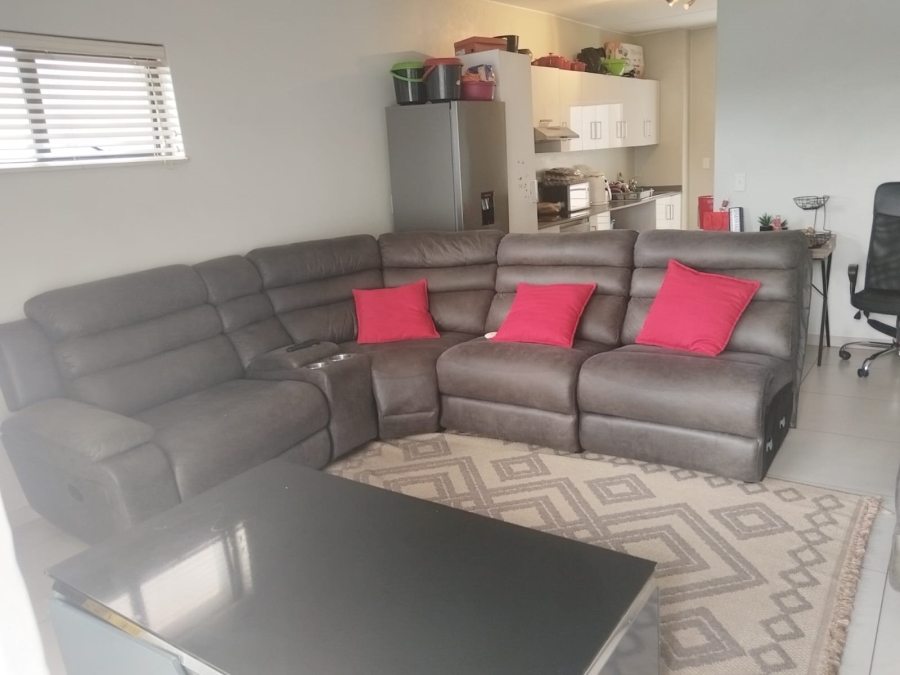 2 Bedroom Property for Sale in North Riding Gauteng