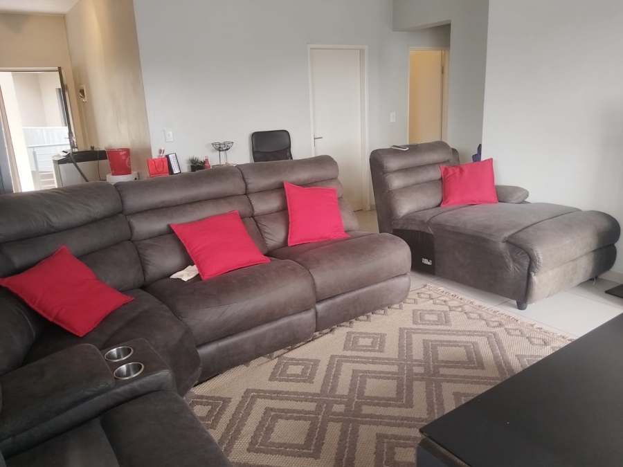 2 Bedroom Property for Sale in North Riding Gauteng