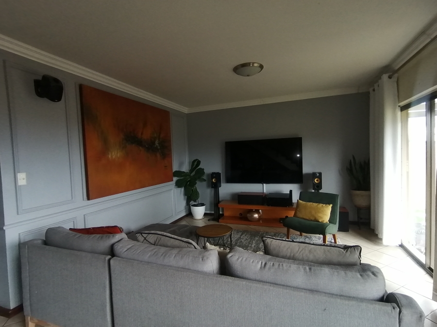 3 Bedroom Property for Sale in Noordwyk Gauteng