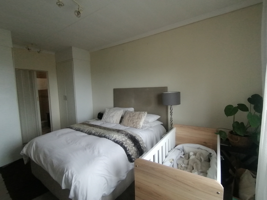 3 Bedroom Property for Sale in Noordwyk Gauteng