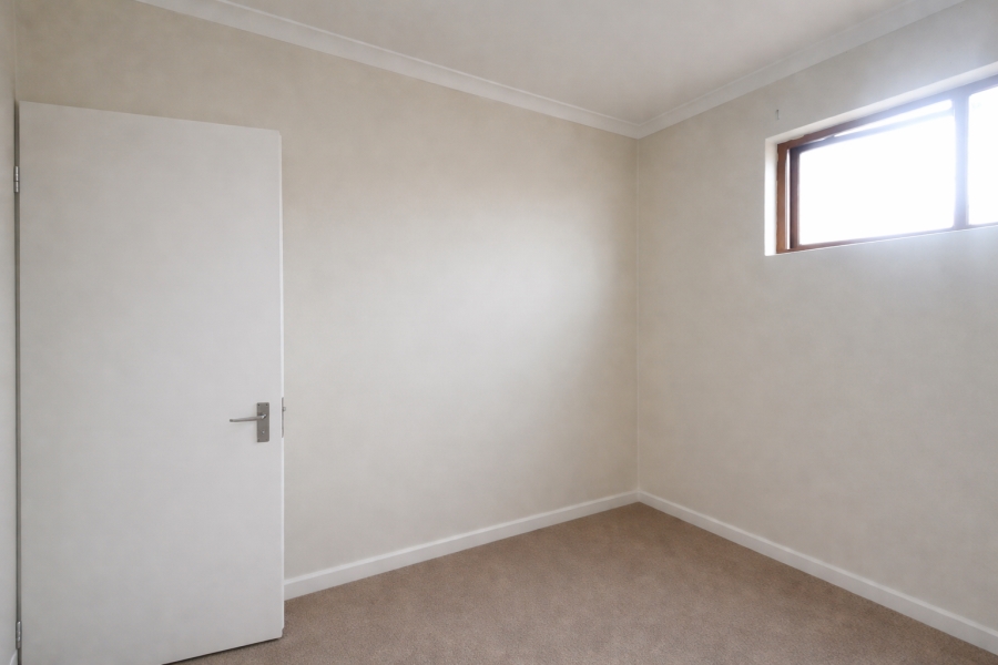 3 Bedroom Property for Sale in Noordwyk Gauteng