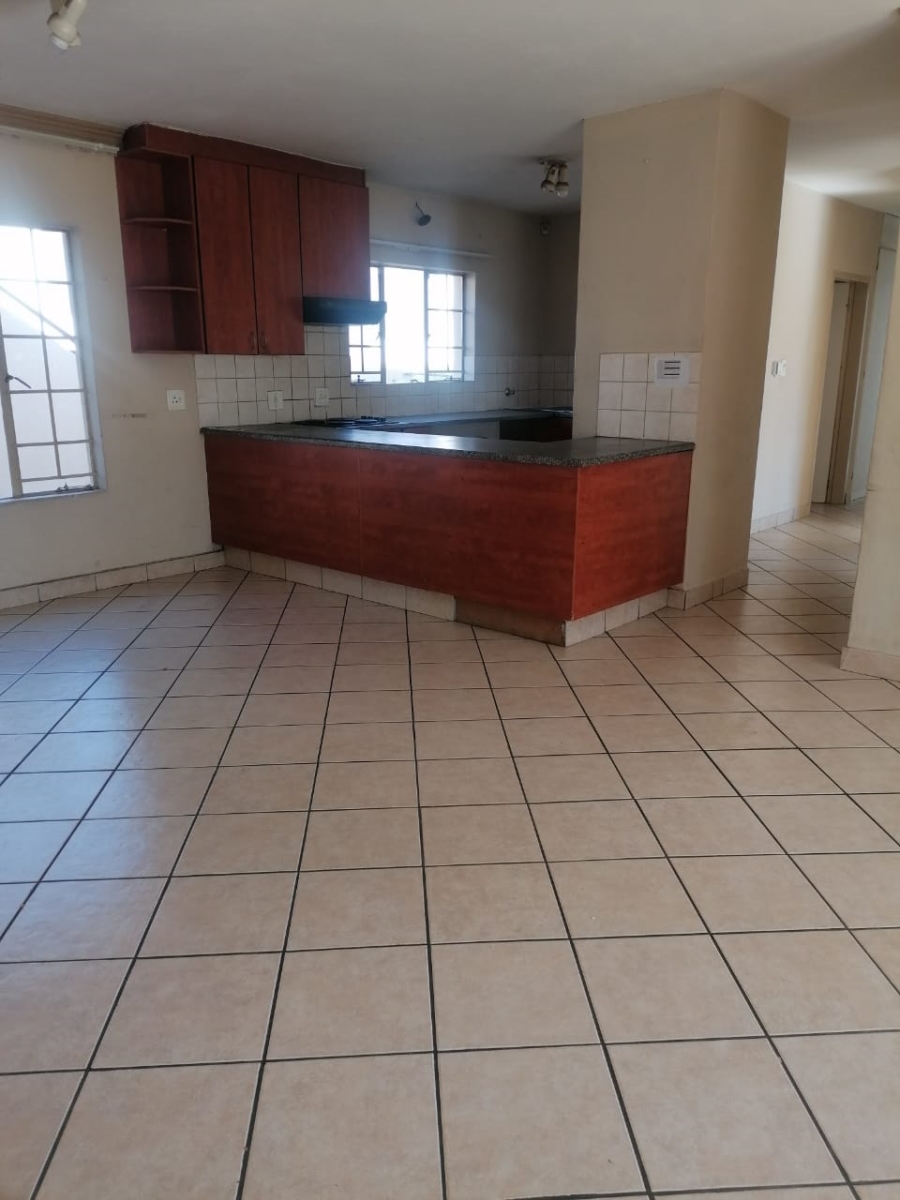 3 Bedroom Property for Sale in Country View Gauteng