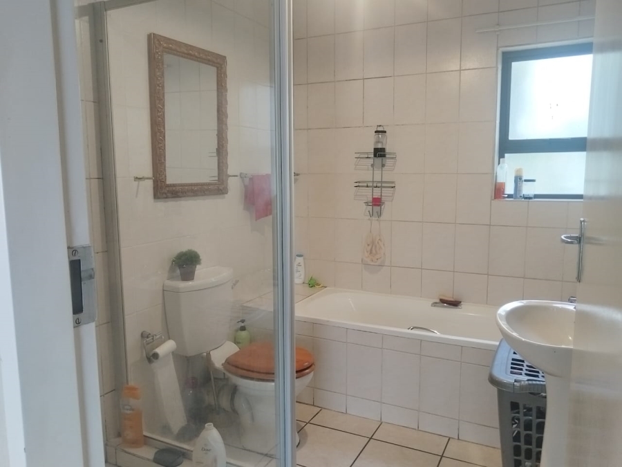 2 Bedroom Property for Sale in Fourways Gauteng