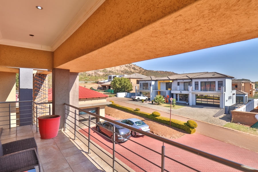 5 Bedroom Property for Sale in Amandasig Gauteng