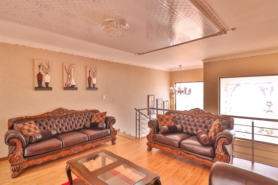 5 Bedroom Property for Sale in Amandasig Gauteng