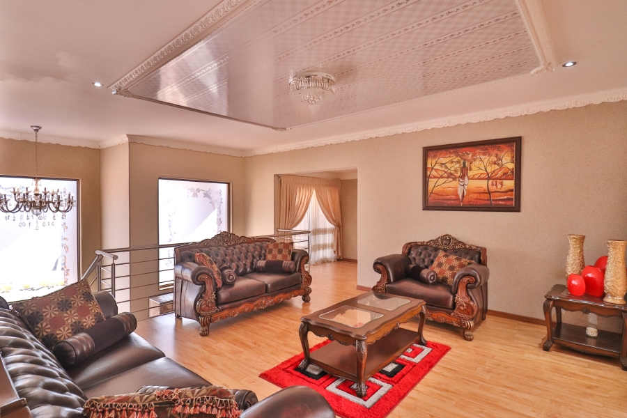 5 Bedroom Property for Sale in Amandasig Gauteng