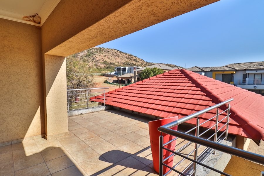 5 Bedroom Property for Sale in Amandasig Gauteng