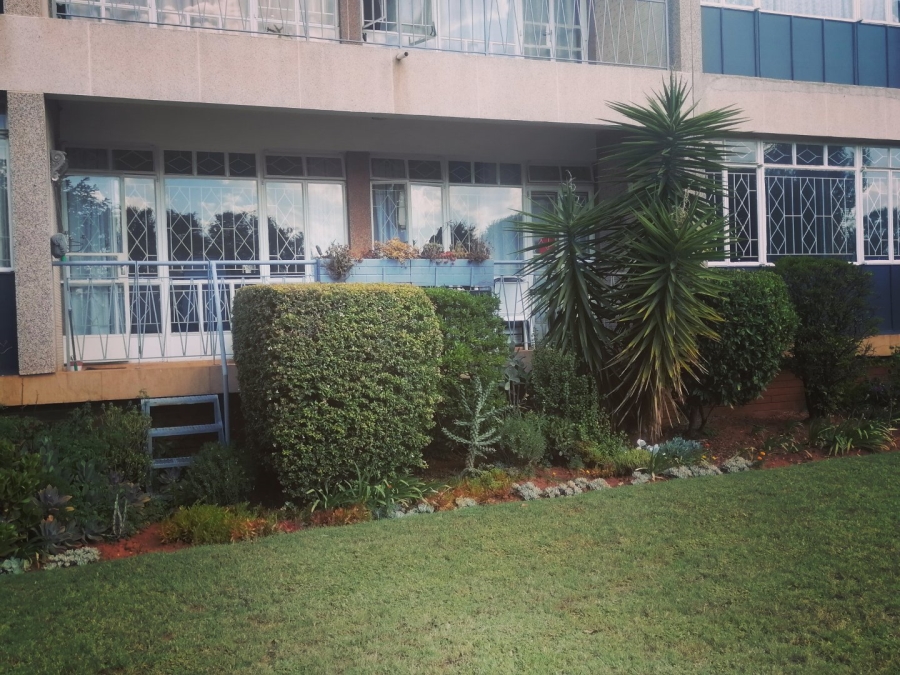 2 Bedroom Property for Sale in Monument Gauteng