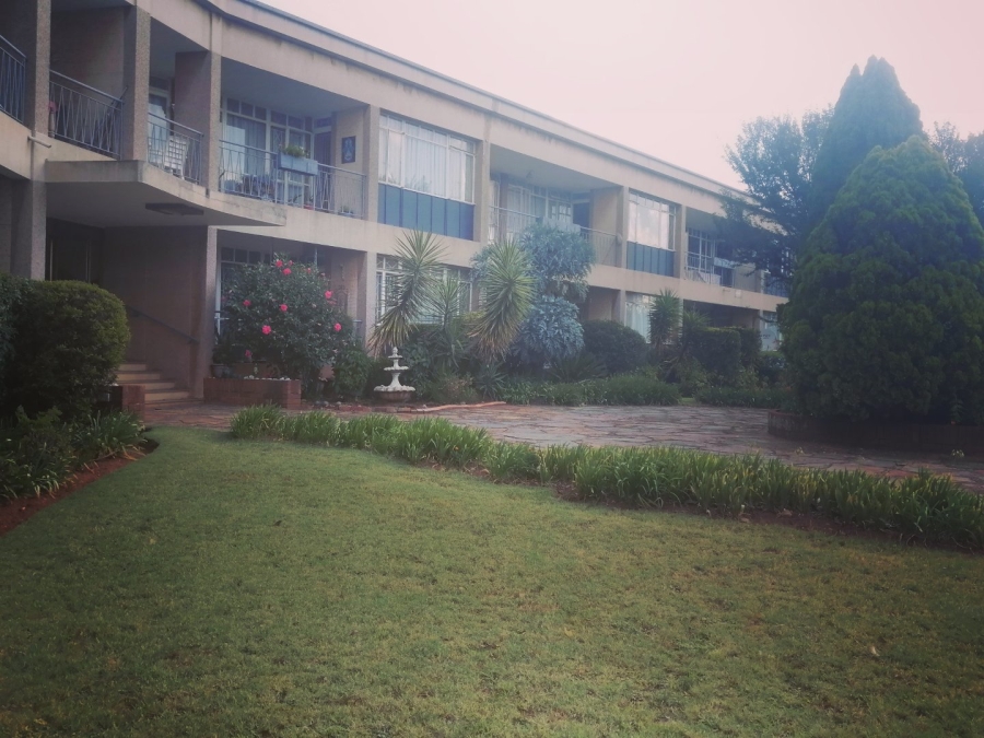 2 Bedroom Property for Sale in Monument Gauteng