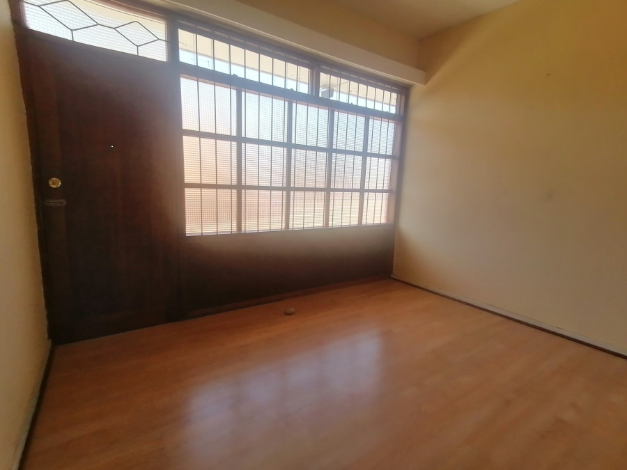 2 Bedroom Property for Sale in Monument Gauteng