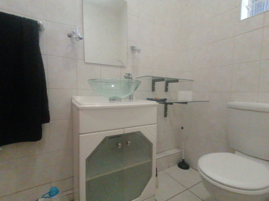 2 Bedroom Property for Sale in Monument Gauteng