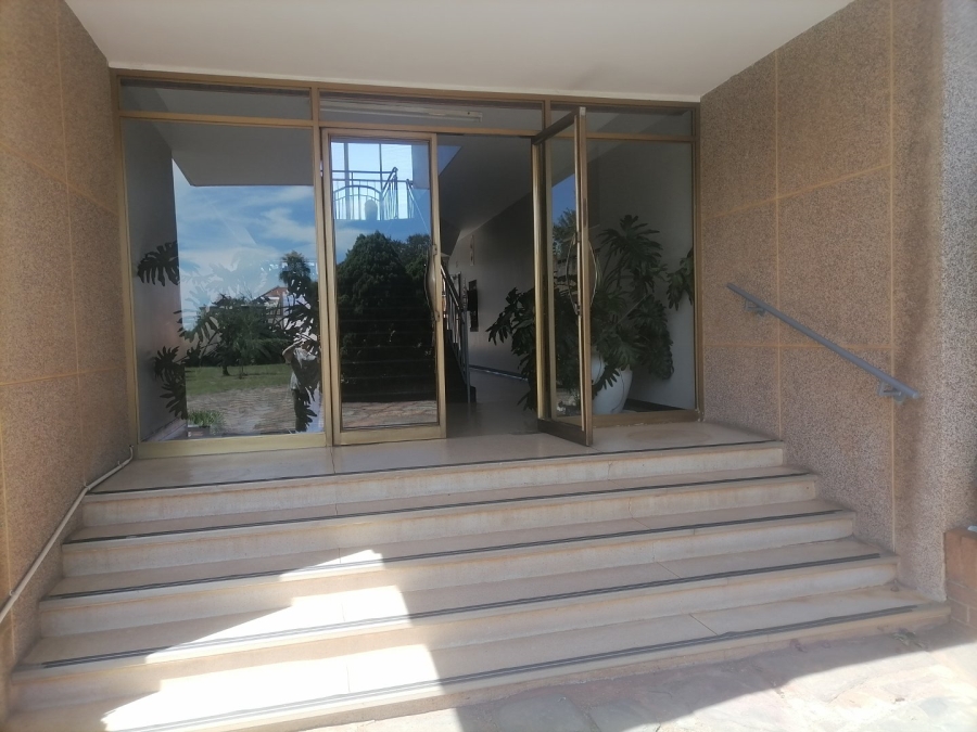2 Bedroom Property for Sale in Monument Gauteng