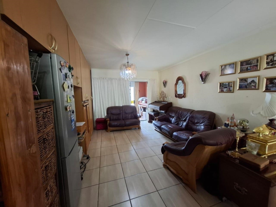 2 Bedroom Property for Sale in Rangeview Gauteng