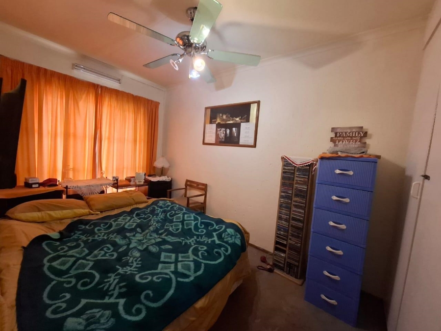 2 Bedroom Property for Sale in Rangeview Gauteng