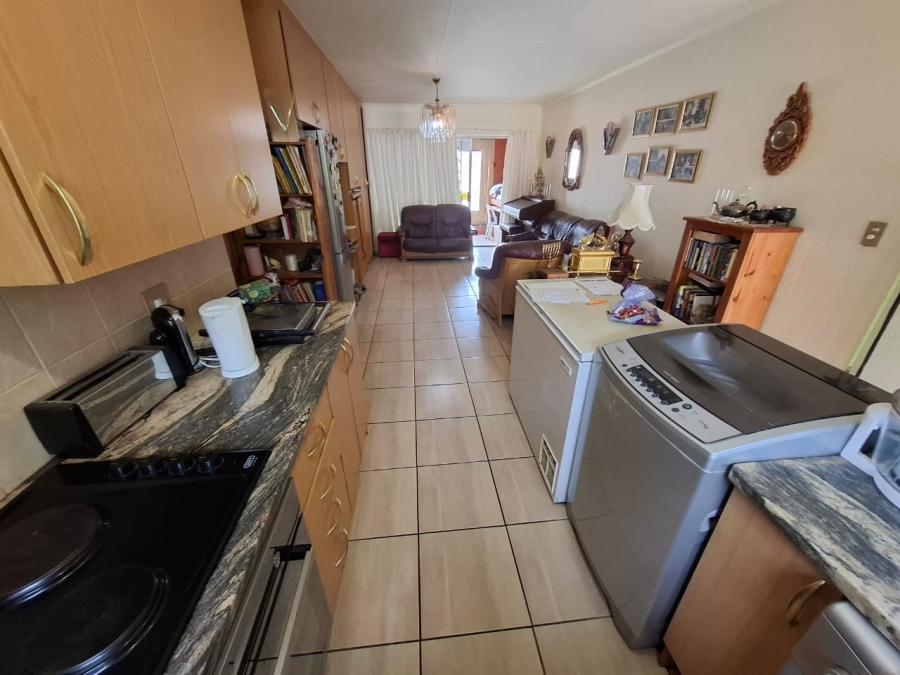 2 Bedroom Property for Sale in Rangeview Gauteng