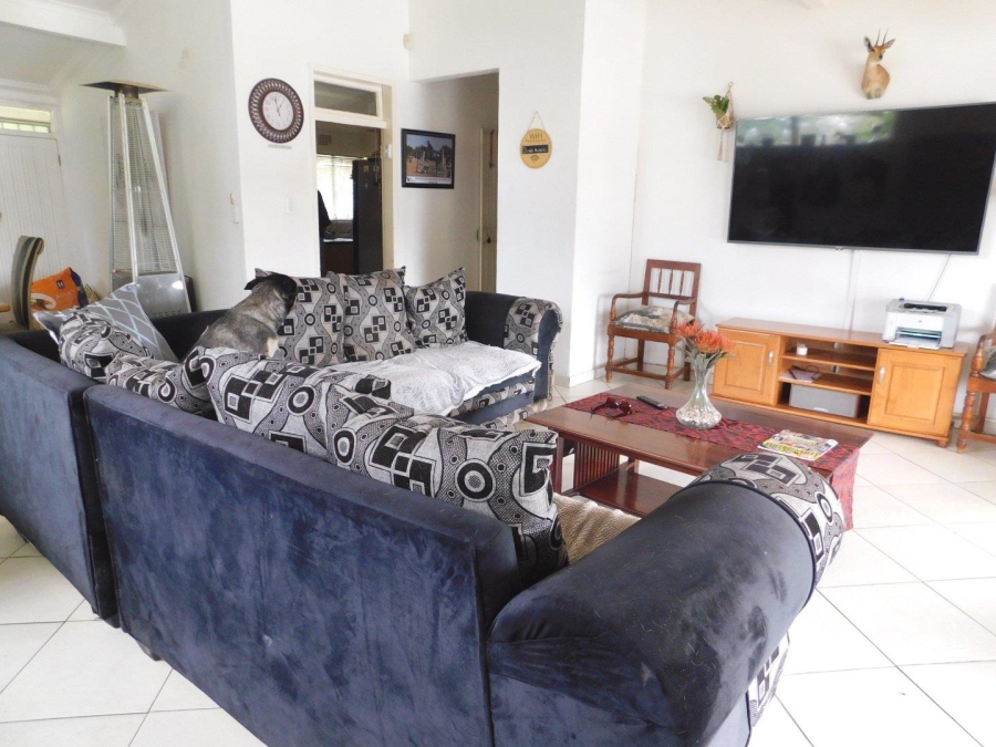 4 Bedroom Property for Sale in Hekpoort Gauteng