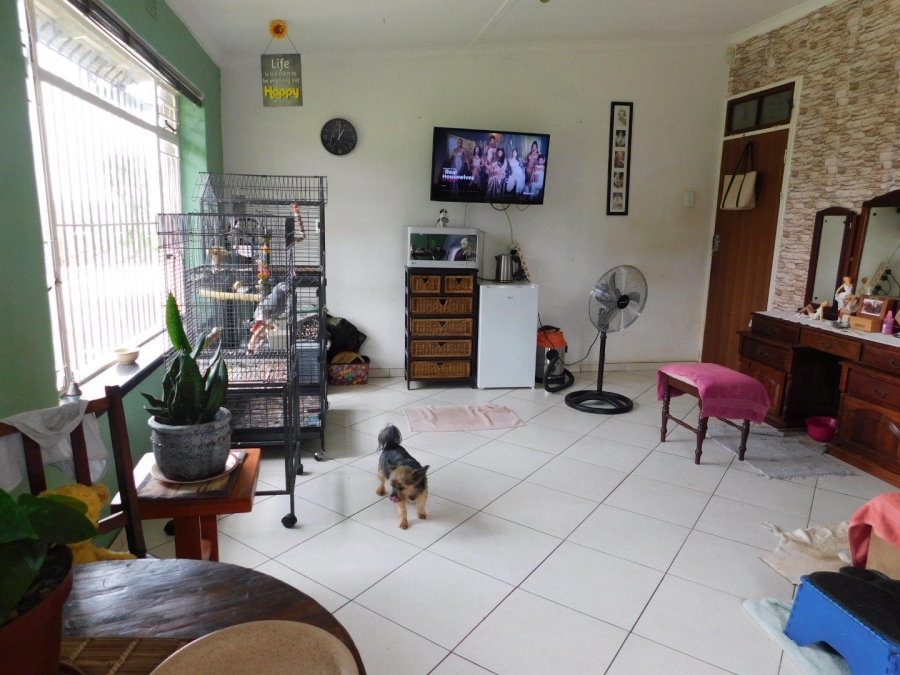 4 Bedroom Property for Sale in Hekpoort Gauteng