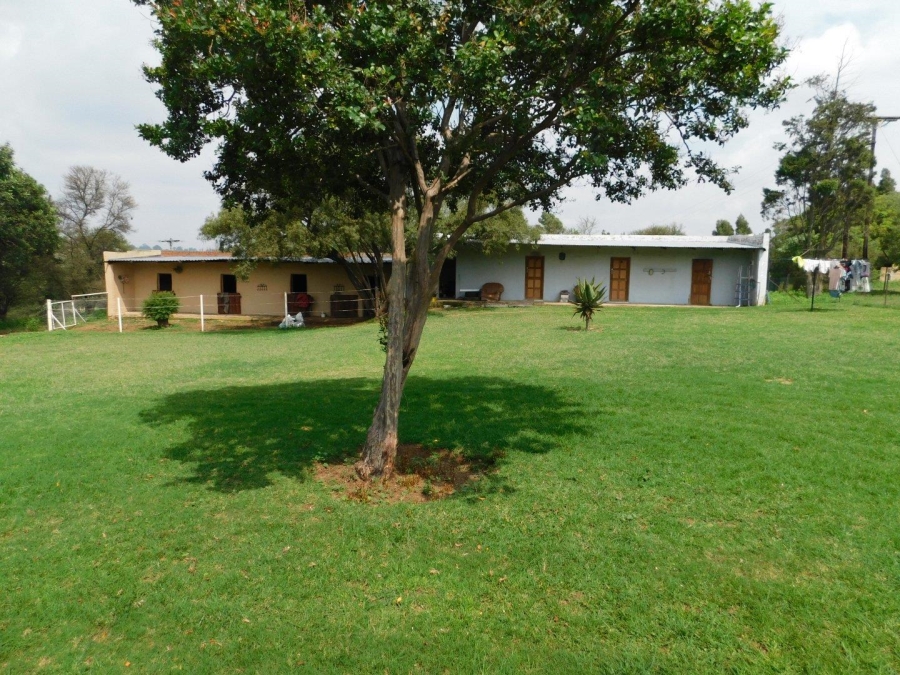4 Bedroom Property for Sale in Hekpoort Gauteng