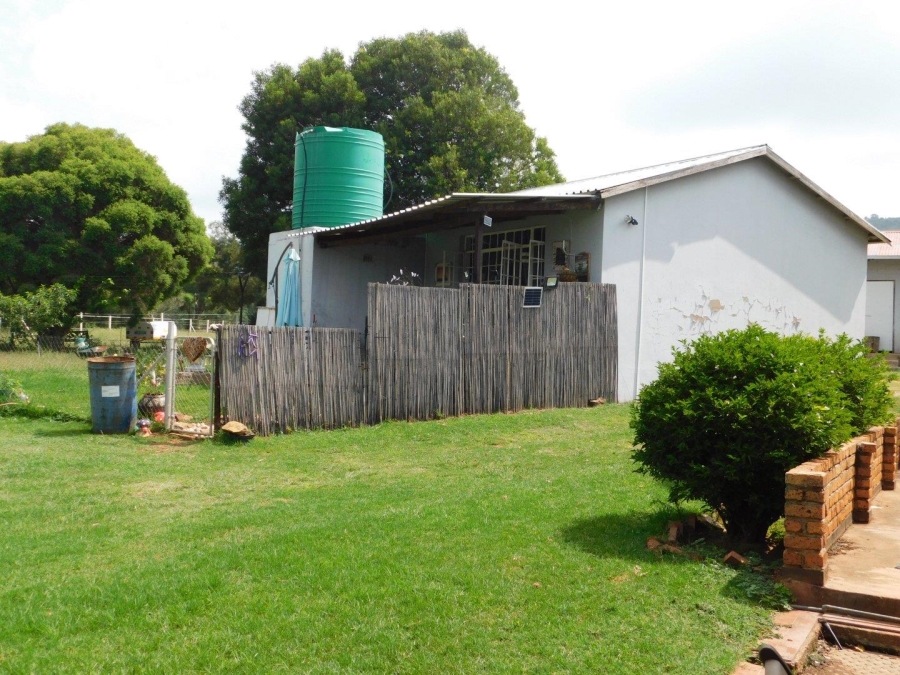 4 Bedroom Property for Sale in Hekpoort Gauteng